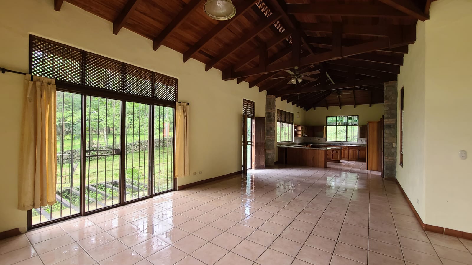 4 bed Single Family Homes For Sale in Atenas, Alajuela - thumb 7