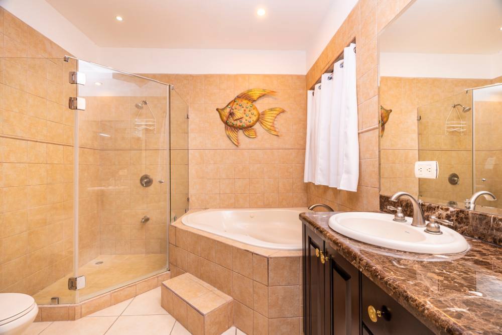 6 bed Single Family Homes For Sale in Ocotal, Guanacaste - thumb 13