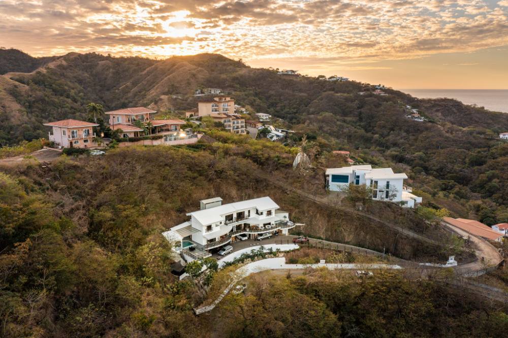 6 bed Single Family Homes For Sale in Ocotal, Guanacaste - thumb 11