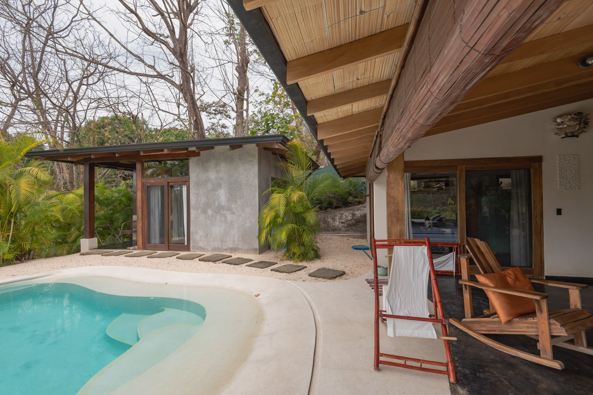 12 bed Single Family Homes For Sale in Santa Teresa, Puntarenas - thumb 12