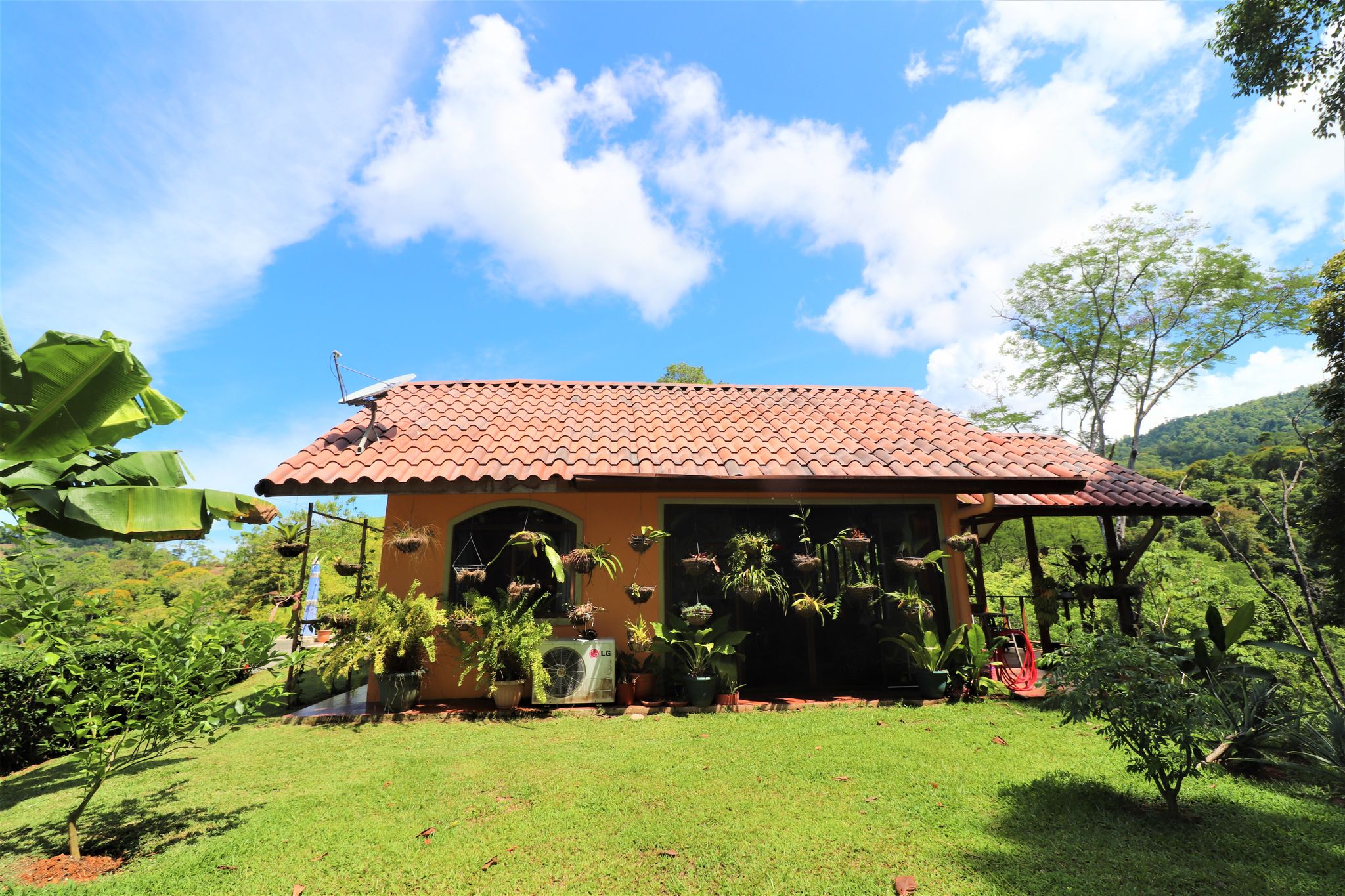 2 bed Single Family Homes For Sale in Ojochal, Puntarenas - thumb 16