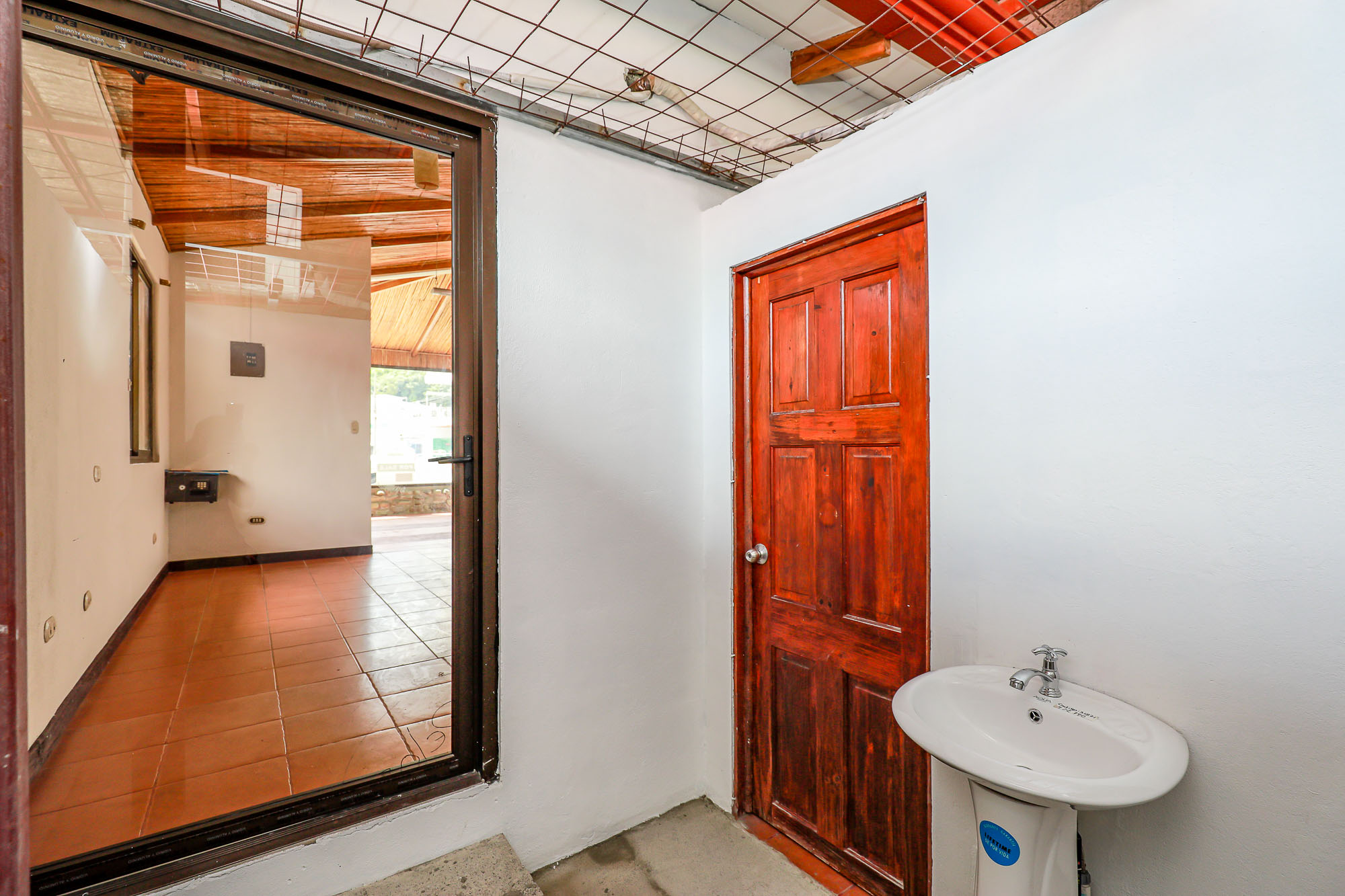 2 bed Commercial For Sale in Quepos, Puntarenas - thumb 12