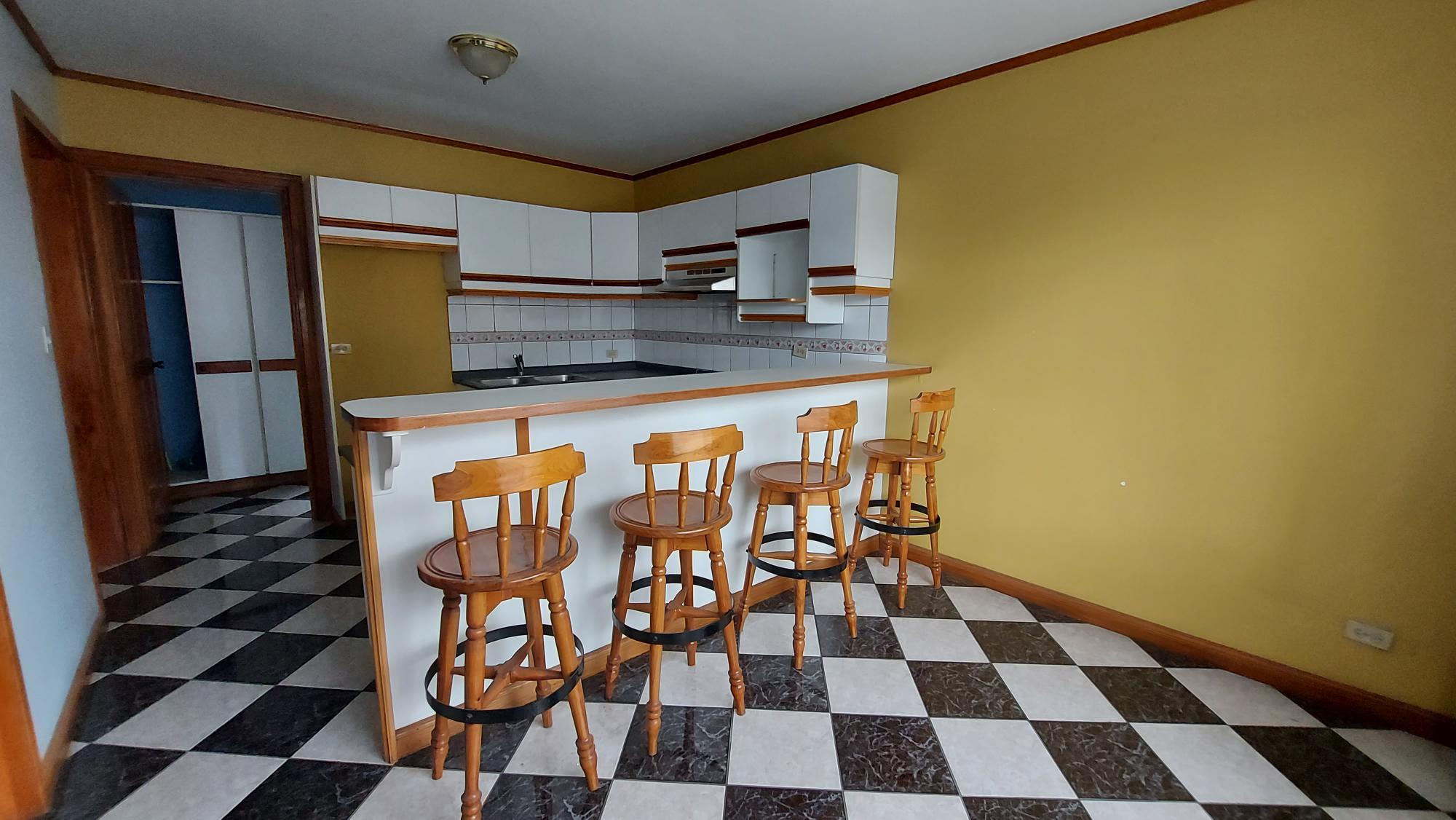 3 bed Single Family Homes For Sale in Curridabat, San Jose - thumb 9