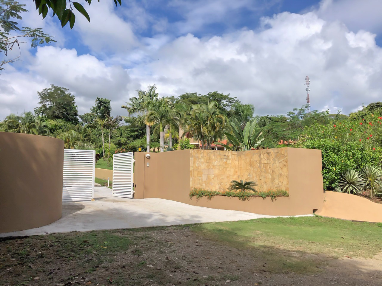 3 bed Single Family Homes For Sale in Montezuma, Puntarenas - thumb 30