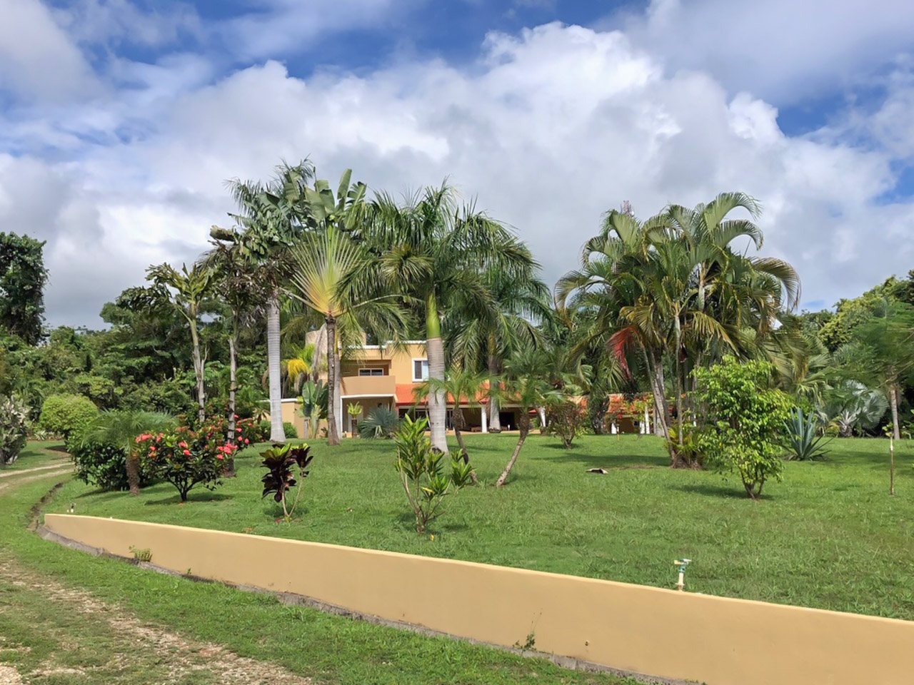 3 bed Single Family Homes For Sale in Montezuma, Puntarenas - thumb 3