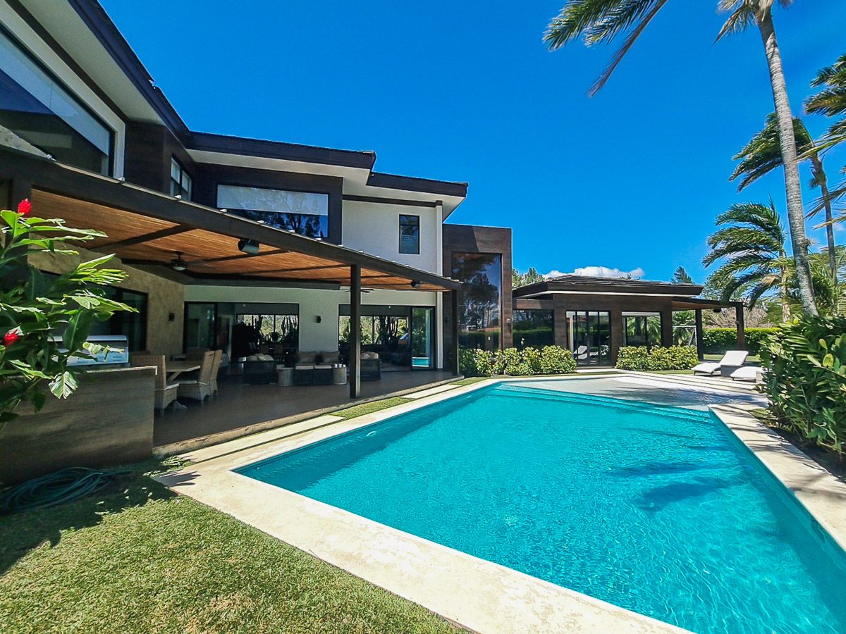 5 bed Single Family Homes For Sale in La Guacima, Alajuela - thumb 4