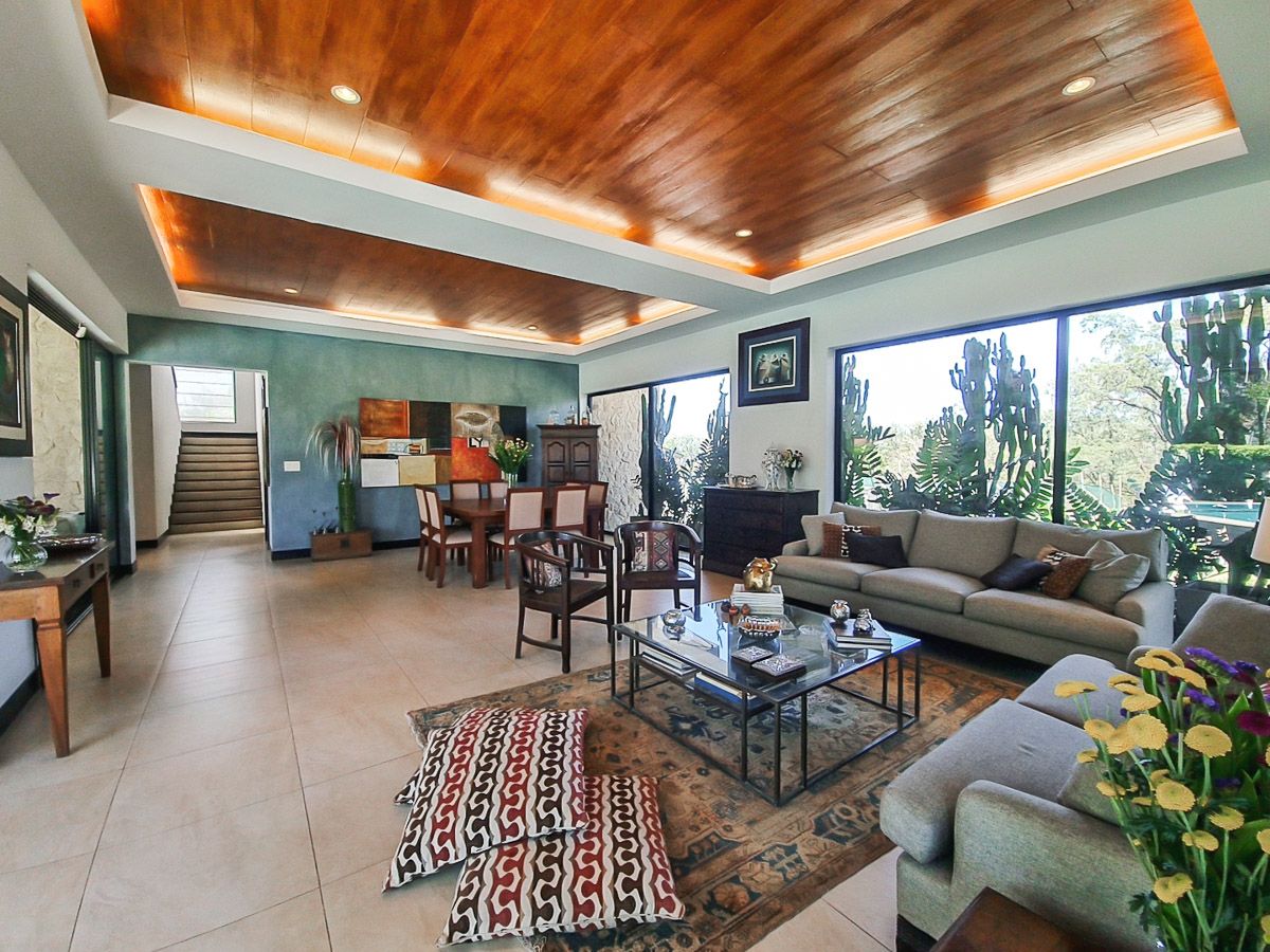 5 bed Single Family Homes For Sale in La Guacima, Alajuela - thumb 15