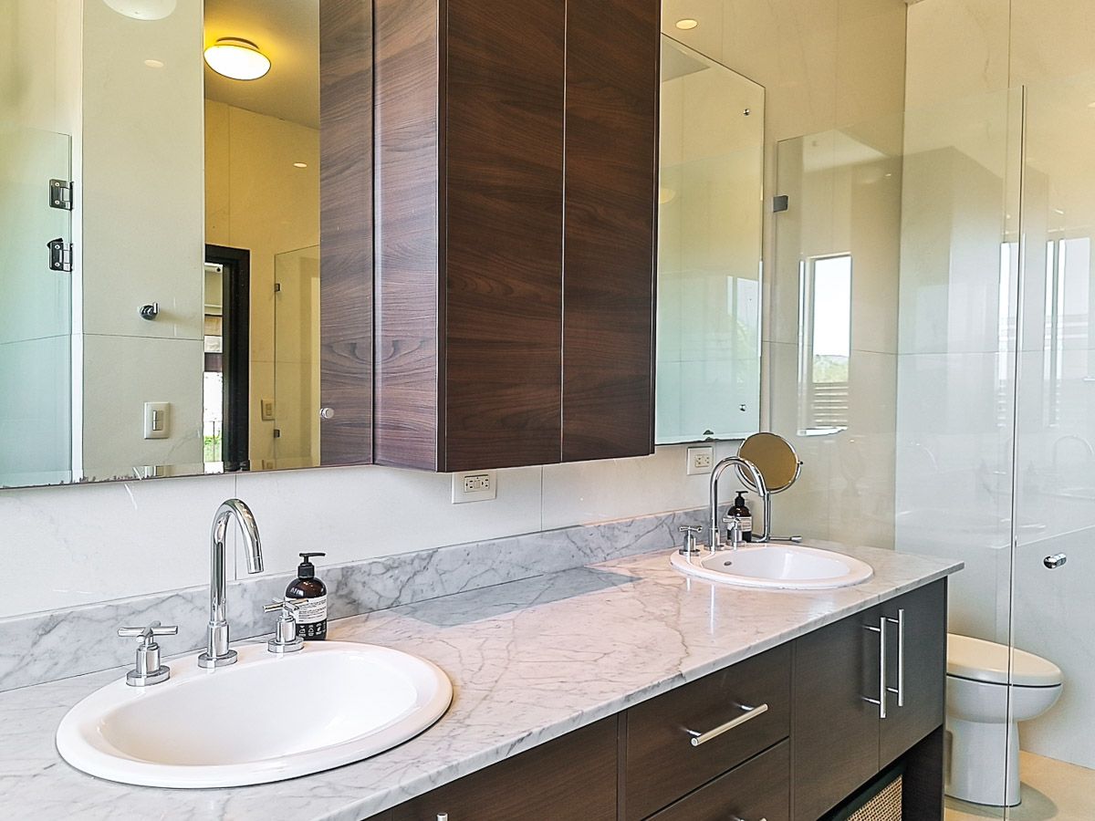 5 bed Single Family Homes For Sale in La Guacima, Alajuela - thumb 21