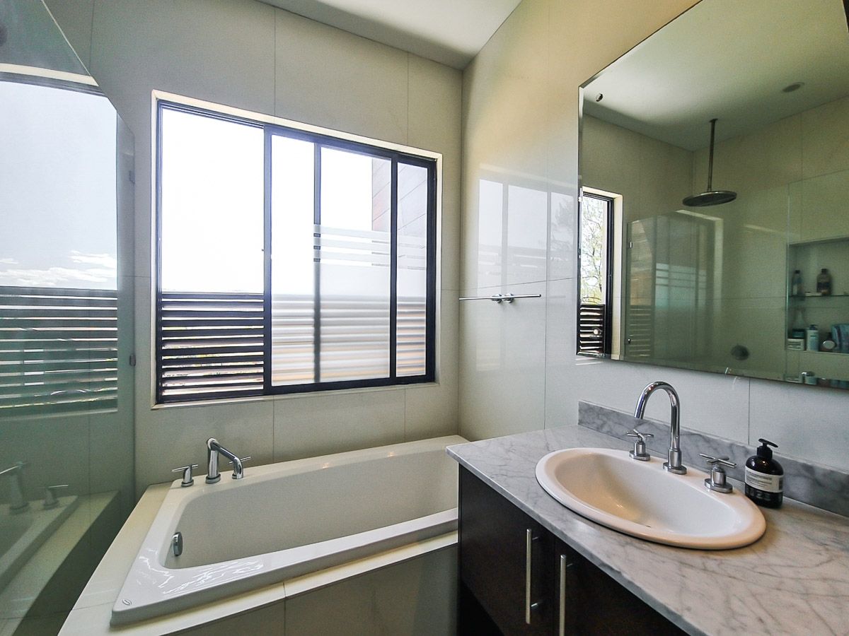 5 bed Single Family Homes For Sale in La Guacima, Alajuela - thumb 20