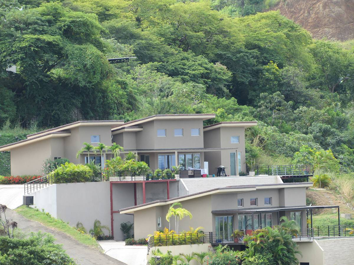 3 bed Single Family Homes For Sale in Tamarindo, Guanacaste - thumb 3