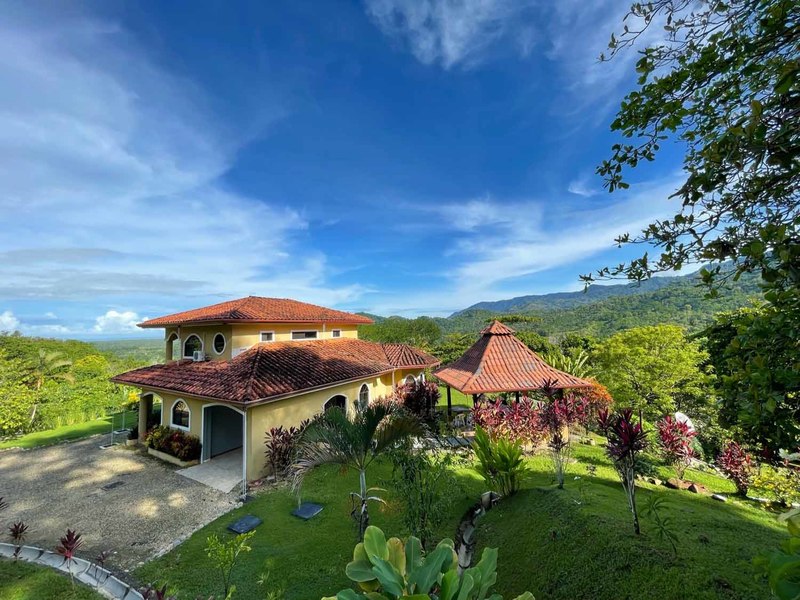 3 bed Single Family Homes For Sale in Ojochal, Puntarenas - thumb 1