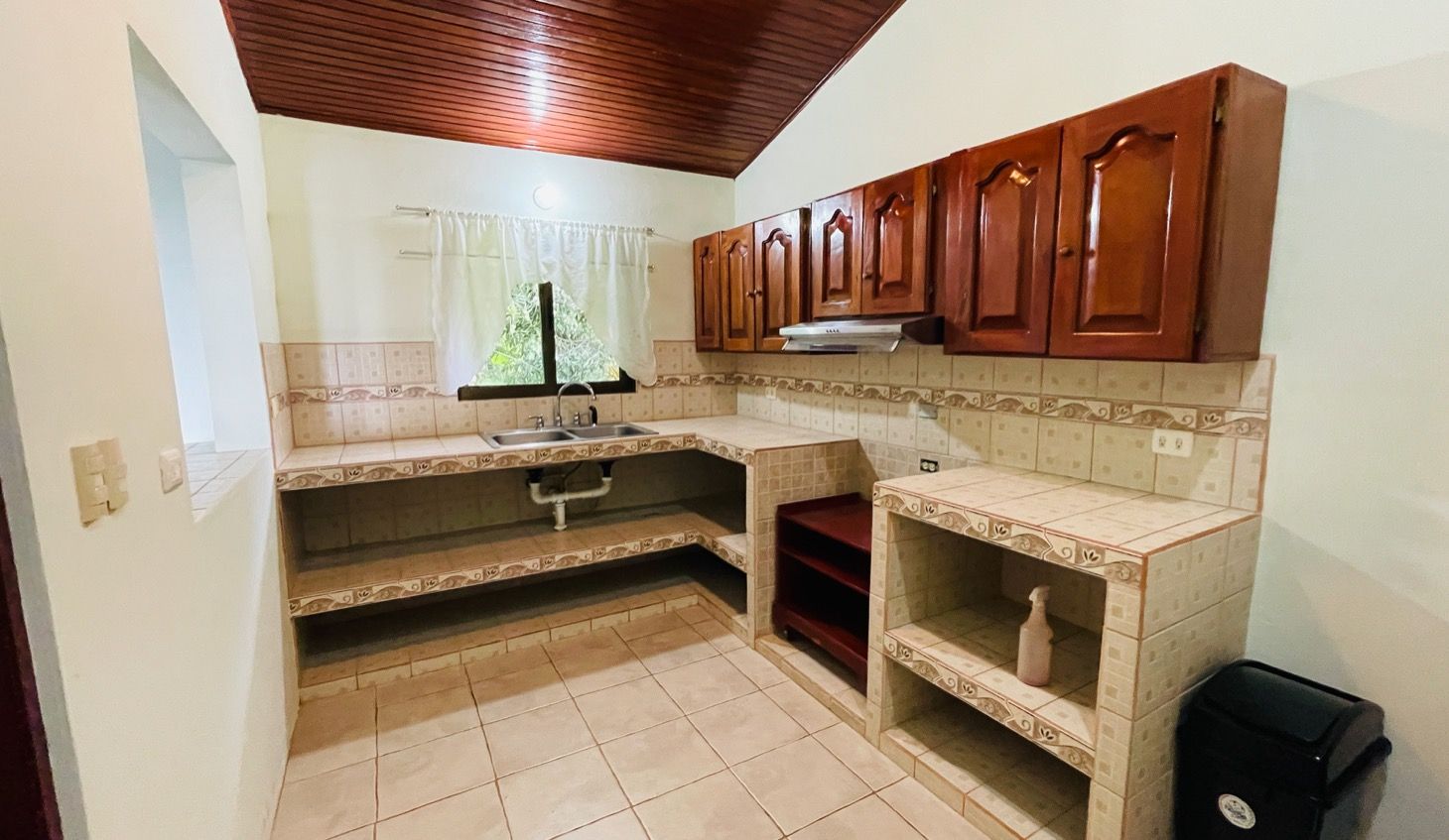 4 bed Single Family Homes For Sale in Ojochal, Puntarenas - thumb 17