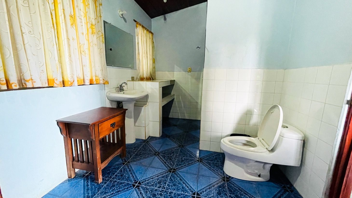 4 bed Single Family Homes For Sale in Ojochal, Puntarenas - thumb 23