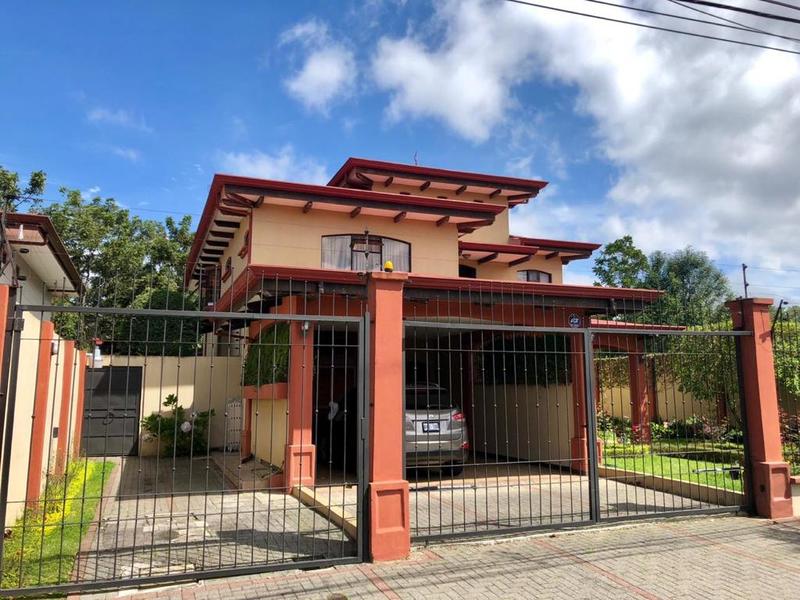 3 bed Single Family Homes For Sale in Curridabat, San Jose - 1