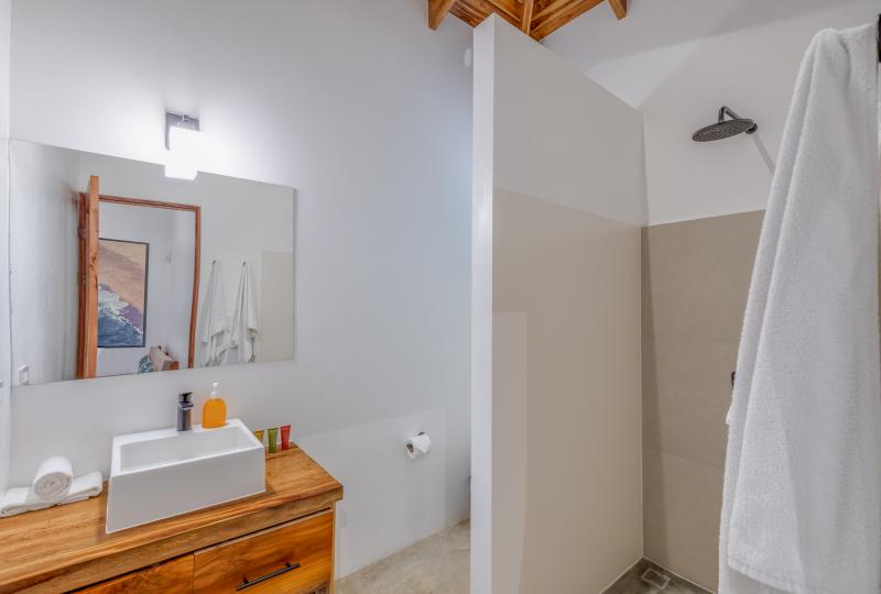 4 bed Single Family Homes For Rent in Nosara, Guanacaste - thumb 10