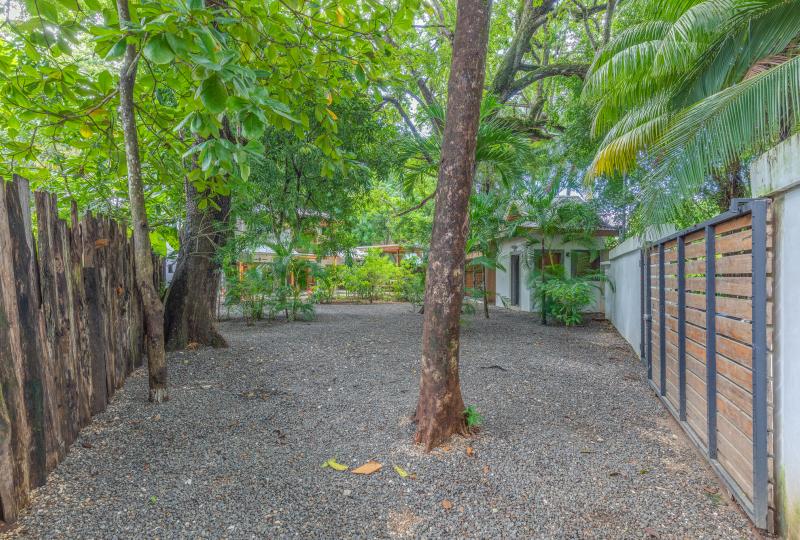 4 bed Single Family Homes For Rent in Nosara, Guanacaste - thumb 30