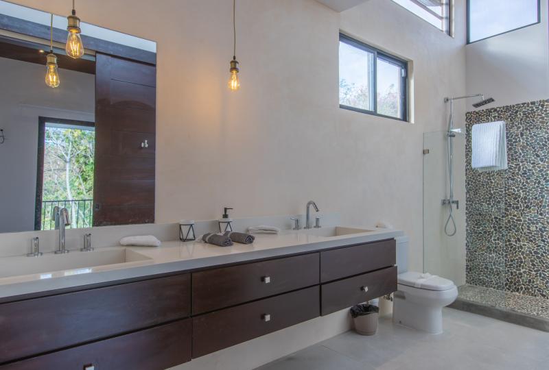 4 bed Single Family Homes For Rent in Nosara, Guanacaste - thumb 20