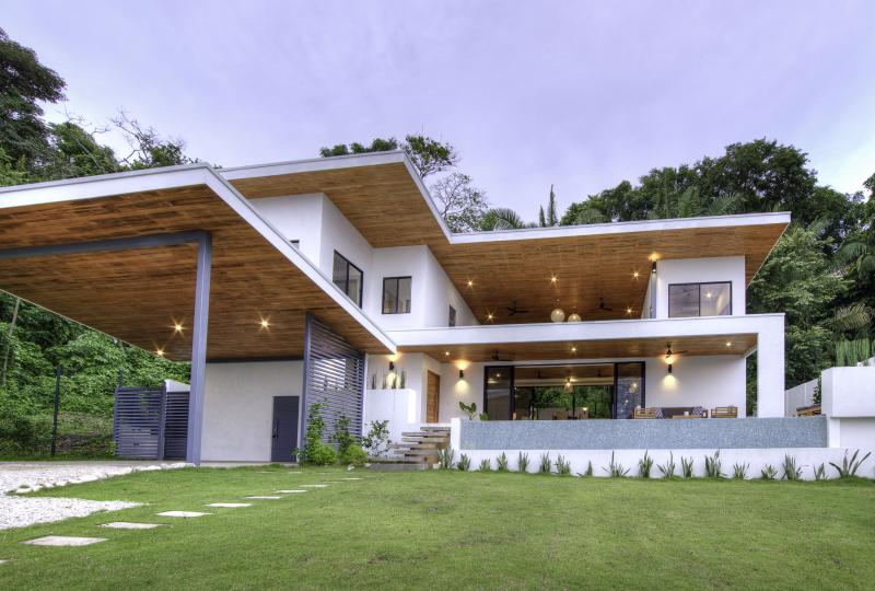 4 bed Single Family Homes For Rent in Nosara, Guanacaste - thumb 27