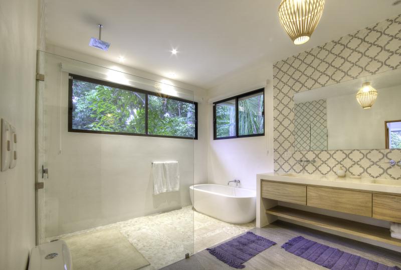 4 bed Single Family Homes For Rent in Nosara, Guanacaste - thumb 24