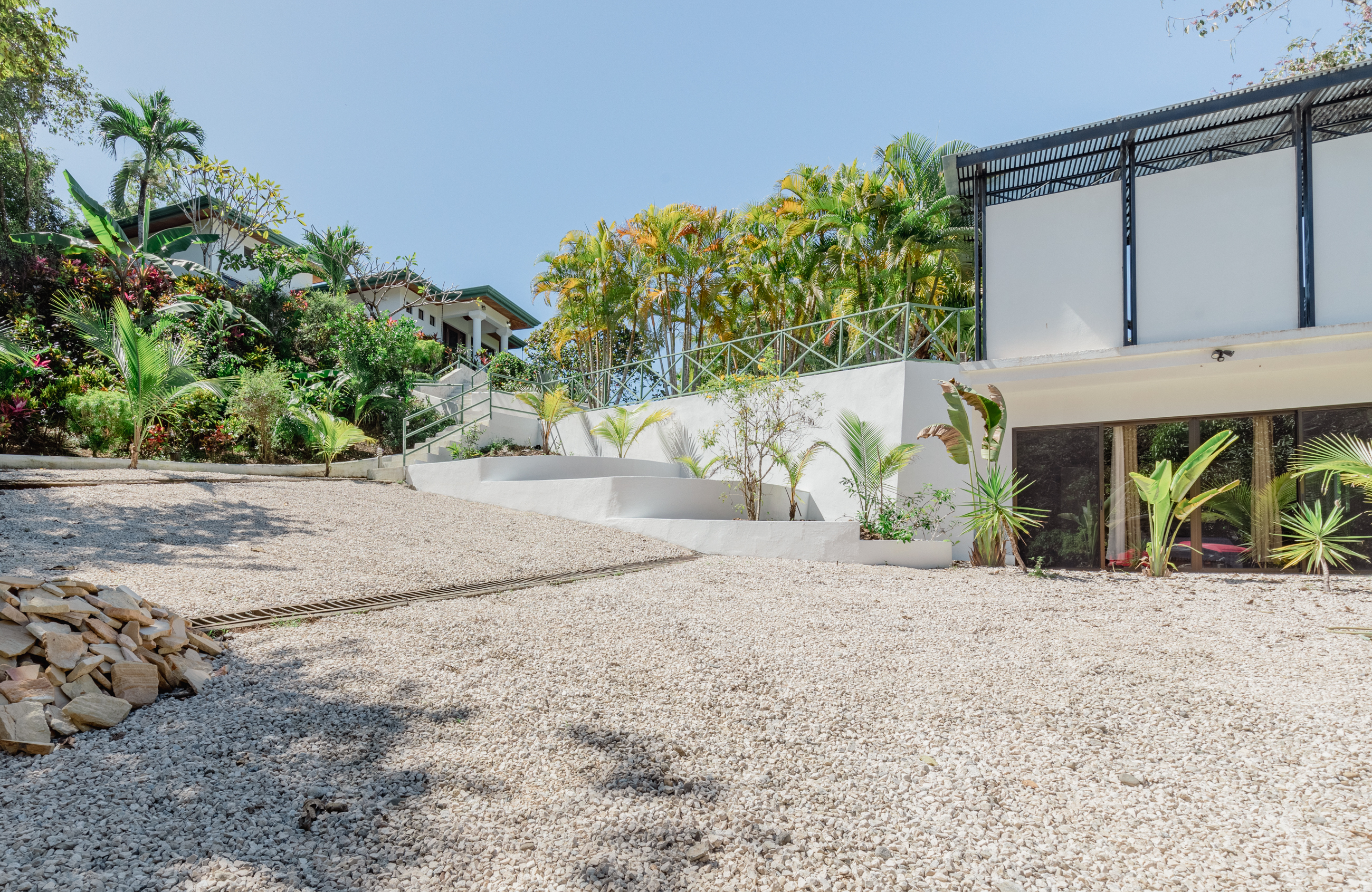 4 bed Single Family Homes For Rent in Nosara, Guanacaste - thumb 29