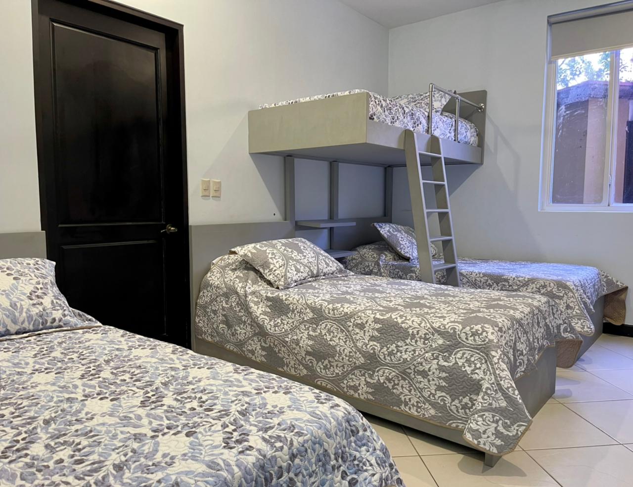 2 bed Condo For Sale in Herradura, Puntarenas - thumb 11