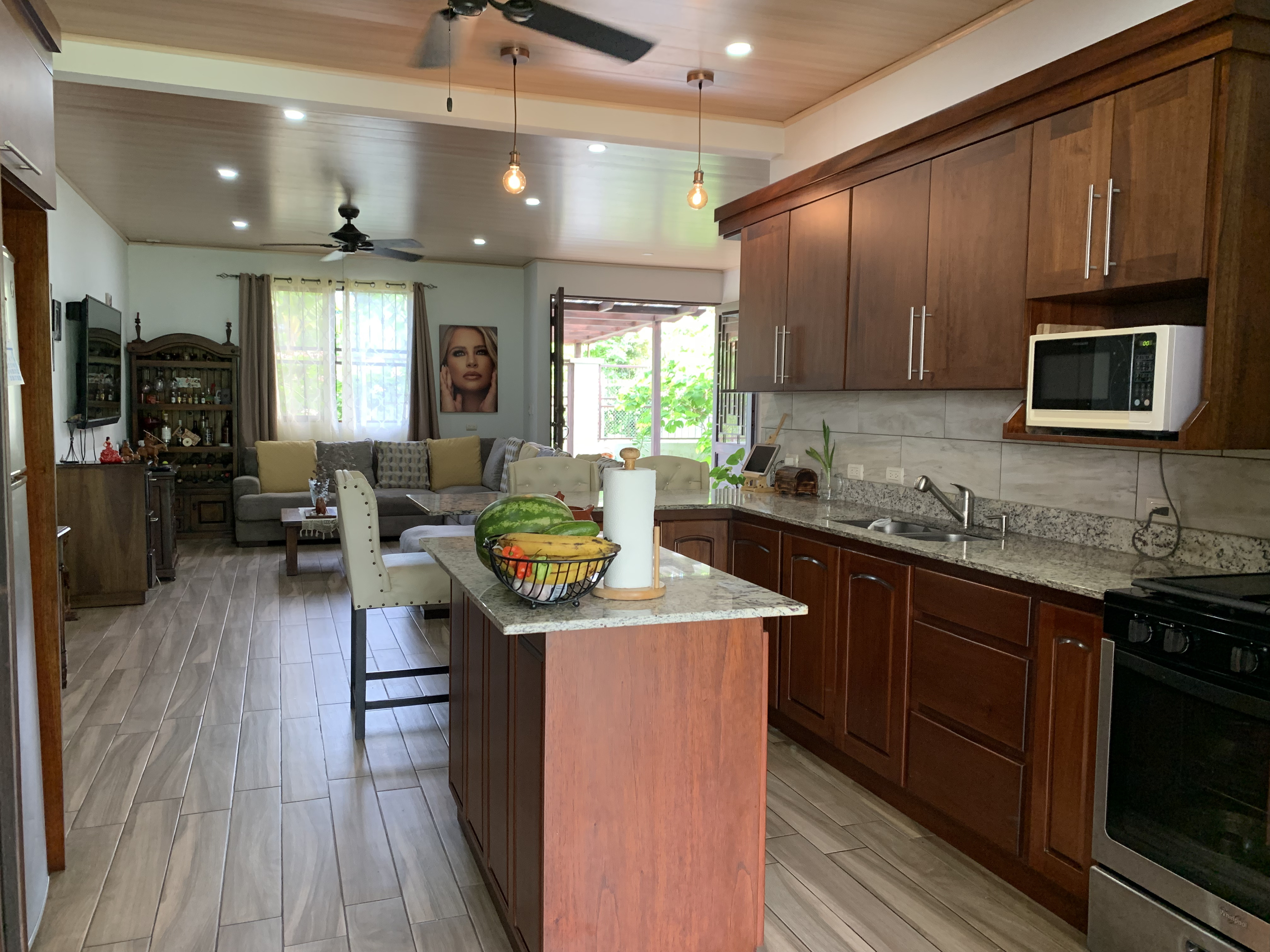 3 bed Single Family Homes For Sale in Jaco, Puntarenas - thumb 4