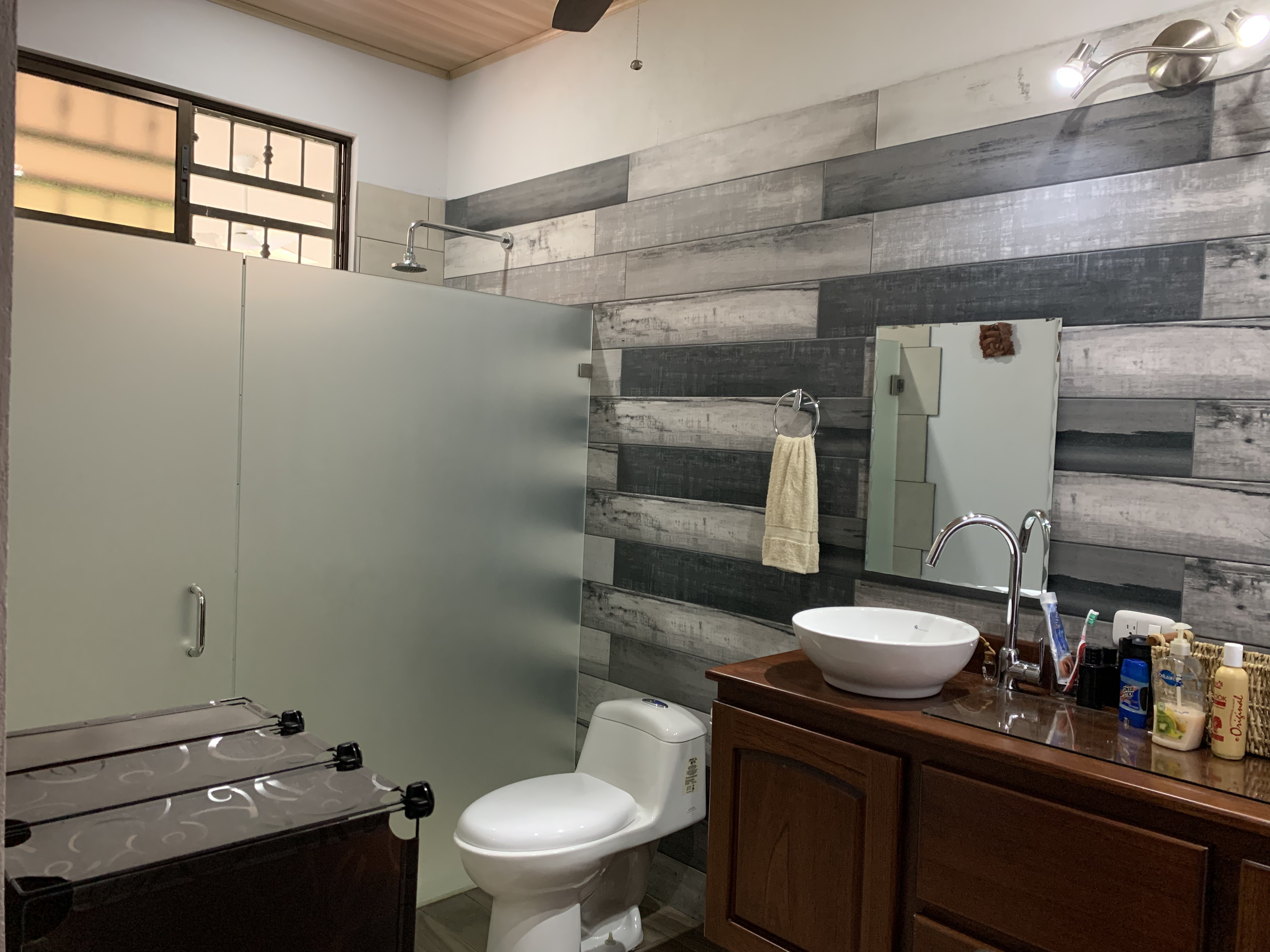 3 bed Single Family Homes For Sale in Jaco, Puntarenas - thumb 5