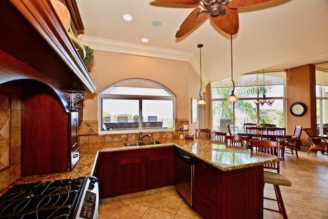 5 bed Single Family Homes For Sale in Playa Panama, Guanacaste - thumb 4