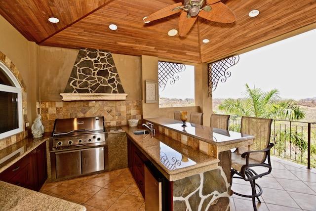 5 bed Single Family Homes For Sale in Playa Panama, Guanacaste - thumb 7