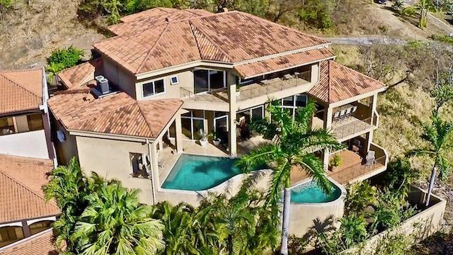 5 bed Single Family Homes For Sale in Playa Panama, Guanacaste - thumb 1