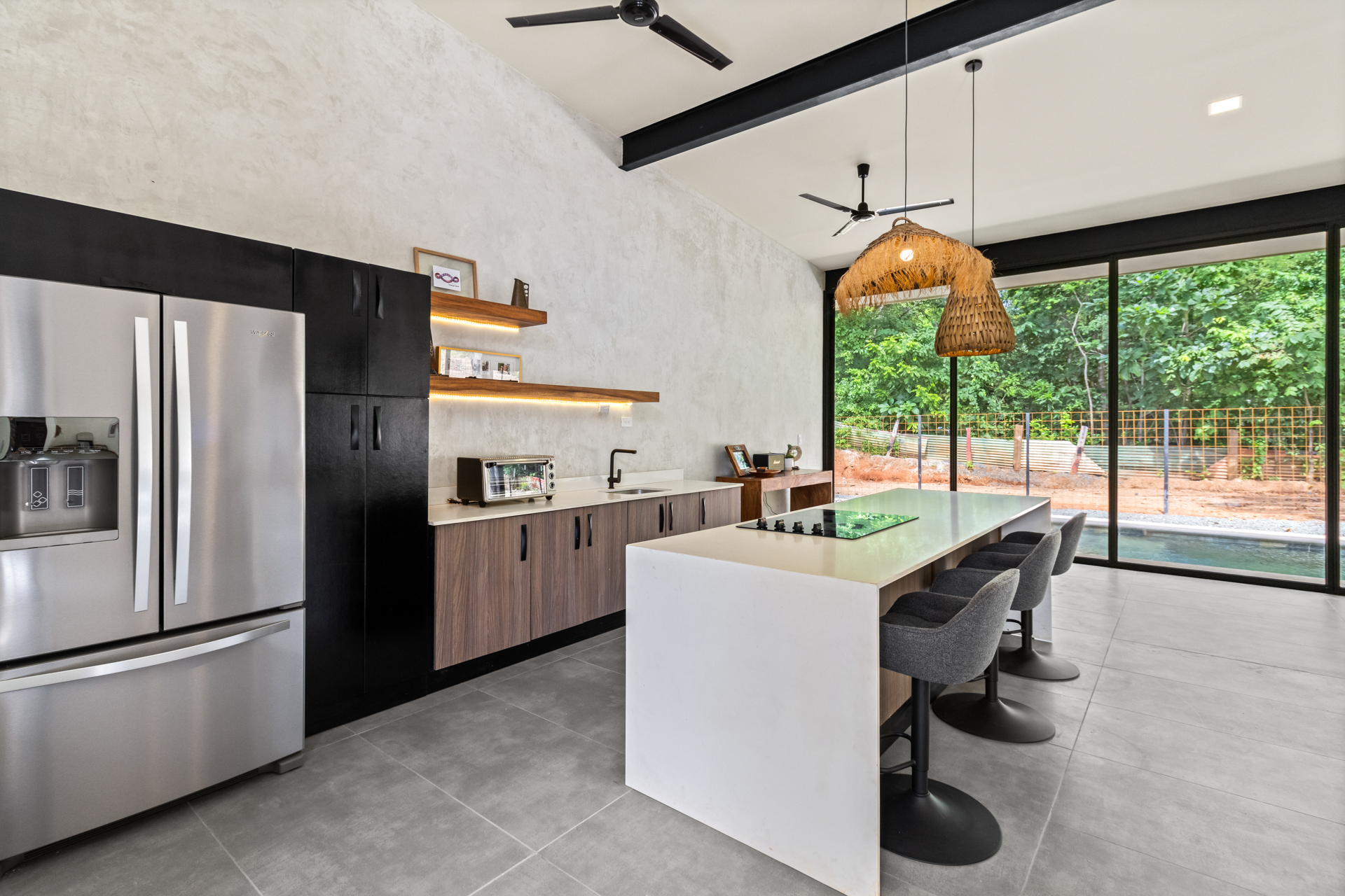 4 bed Single Family Homes For Sale in Tamarindo, Guanacaste - thumb 6