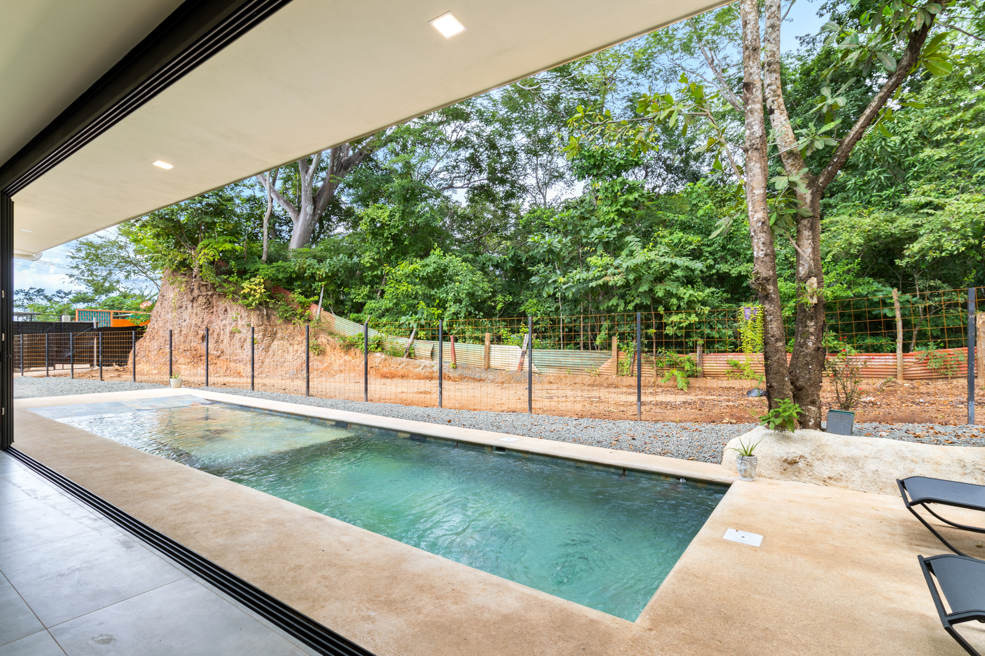 4 bed Single Family Homes For Sale in Tamarindo, Guanacaste - thumb 8