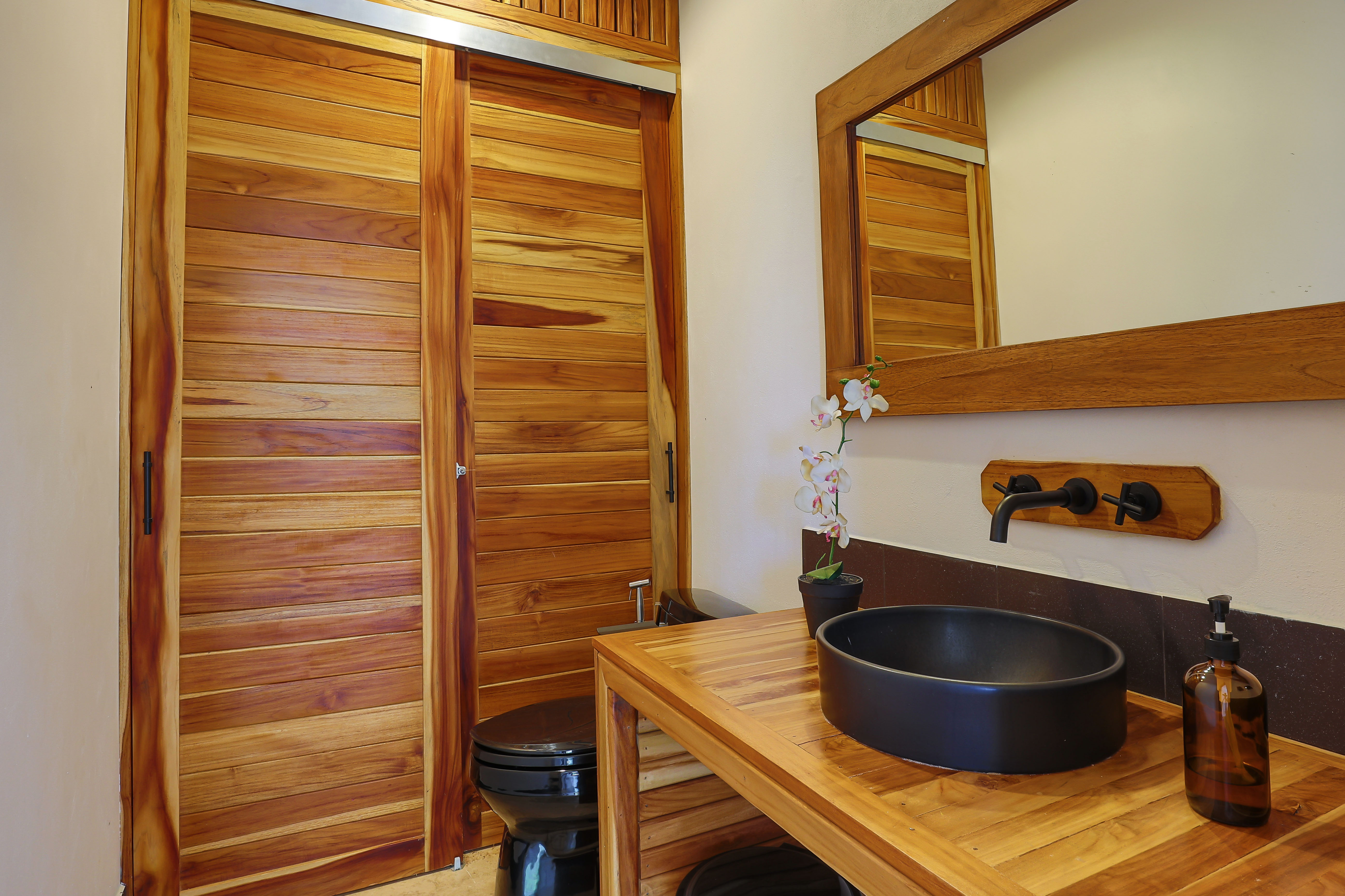 4 bed Single Family Homes For Rent in Uvita, Puntarenas - thumb 8