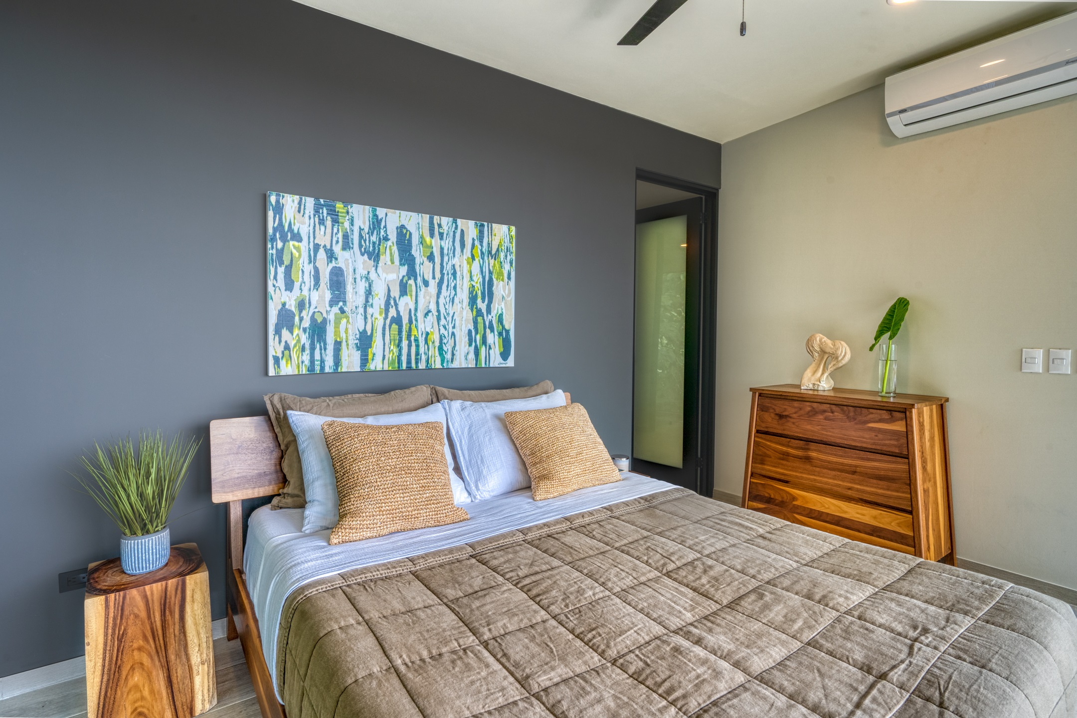 3 bed Single Family Homes For Rent in Dominical, Puntarenas - thumb 17