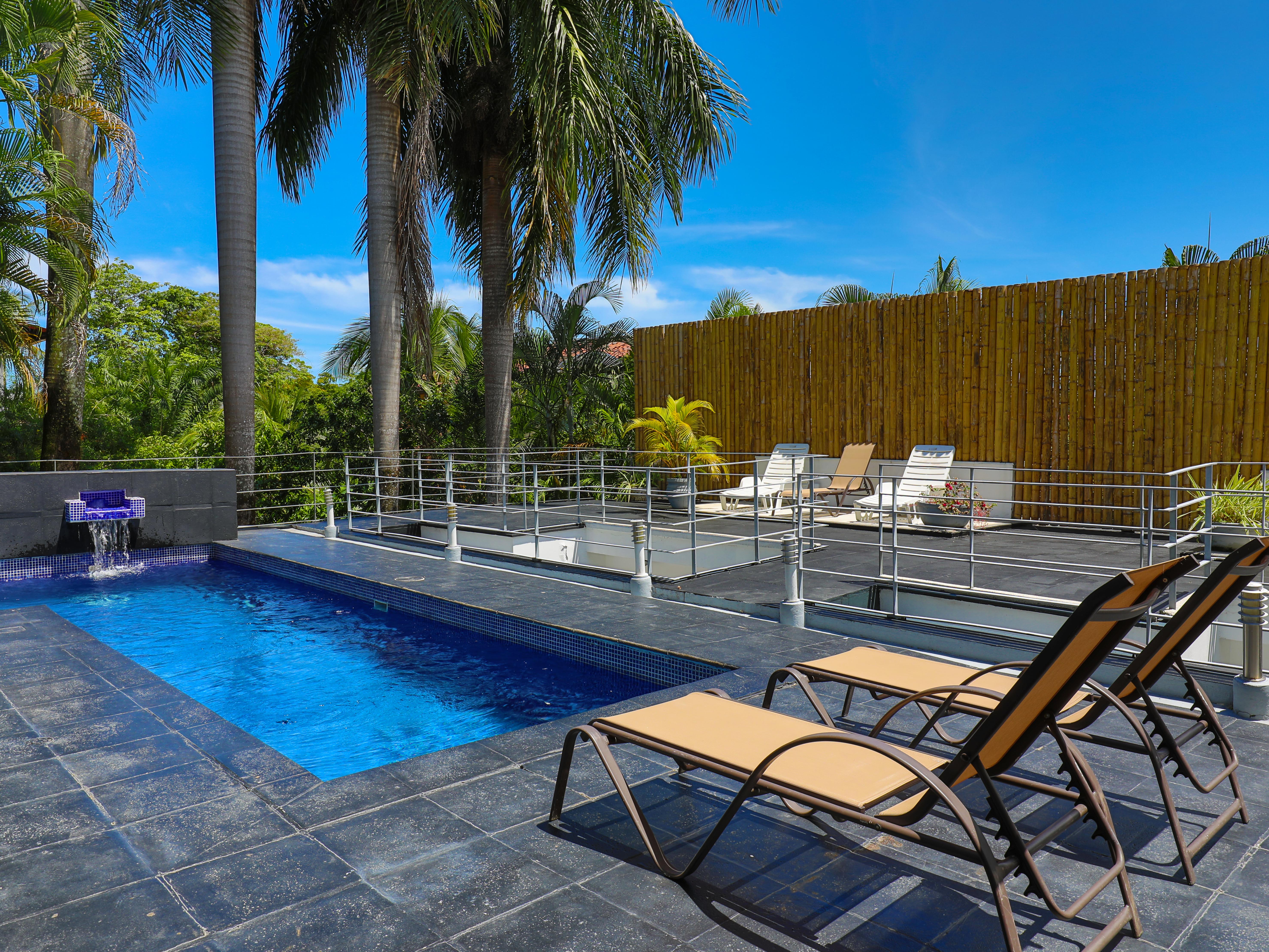 6 bed Single Family Homes For Sale in Manuel Antonio, Puntarenas - thumb 9