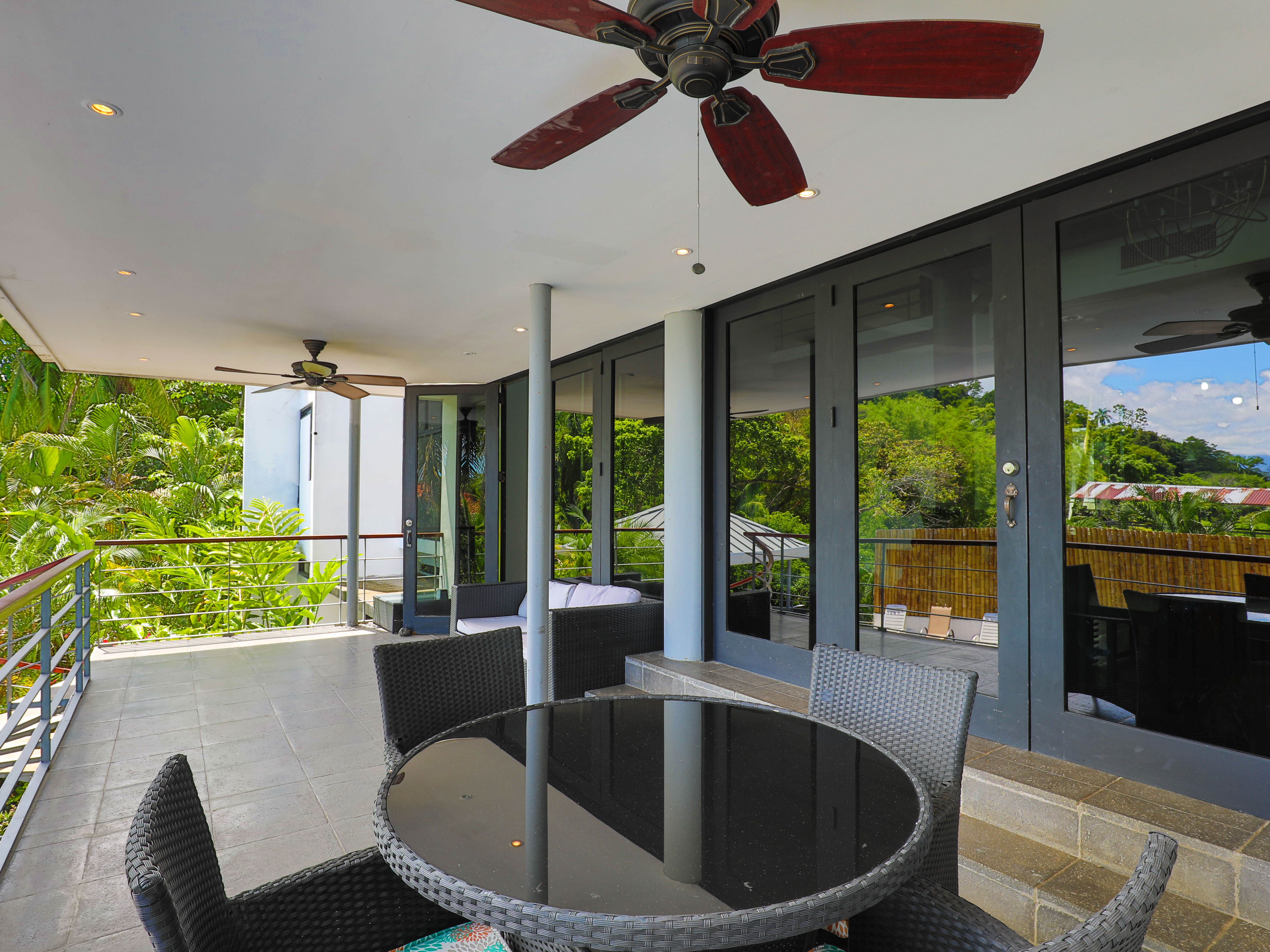 6 bed Single Family Homes For Sale in Manuel Antonio, Puntarenas - thumb 7