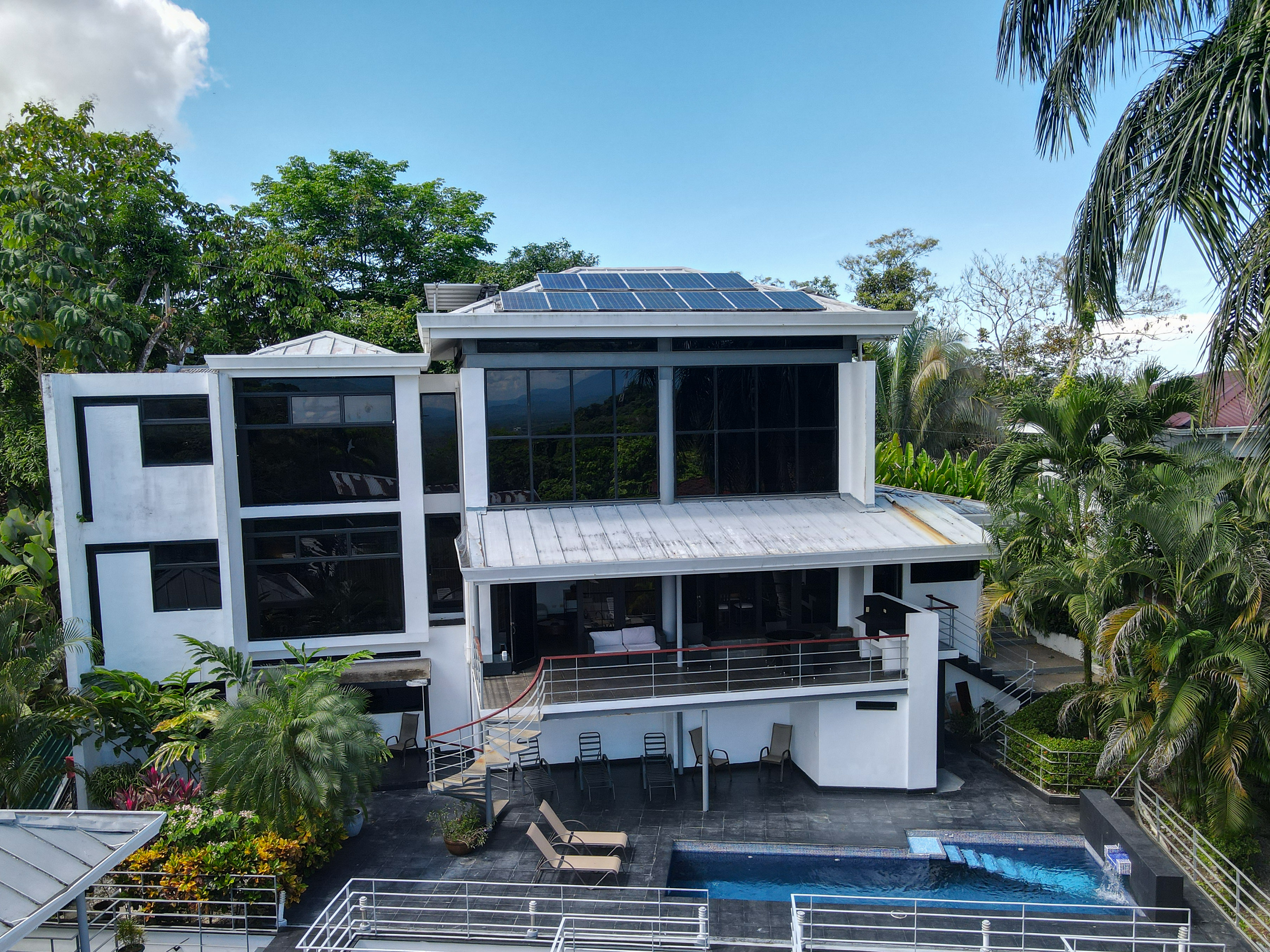 6 bed Single Family Homes For Sale in Manuel Antonio, Puntarenas - thumb 1