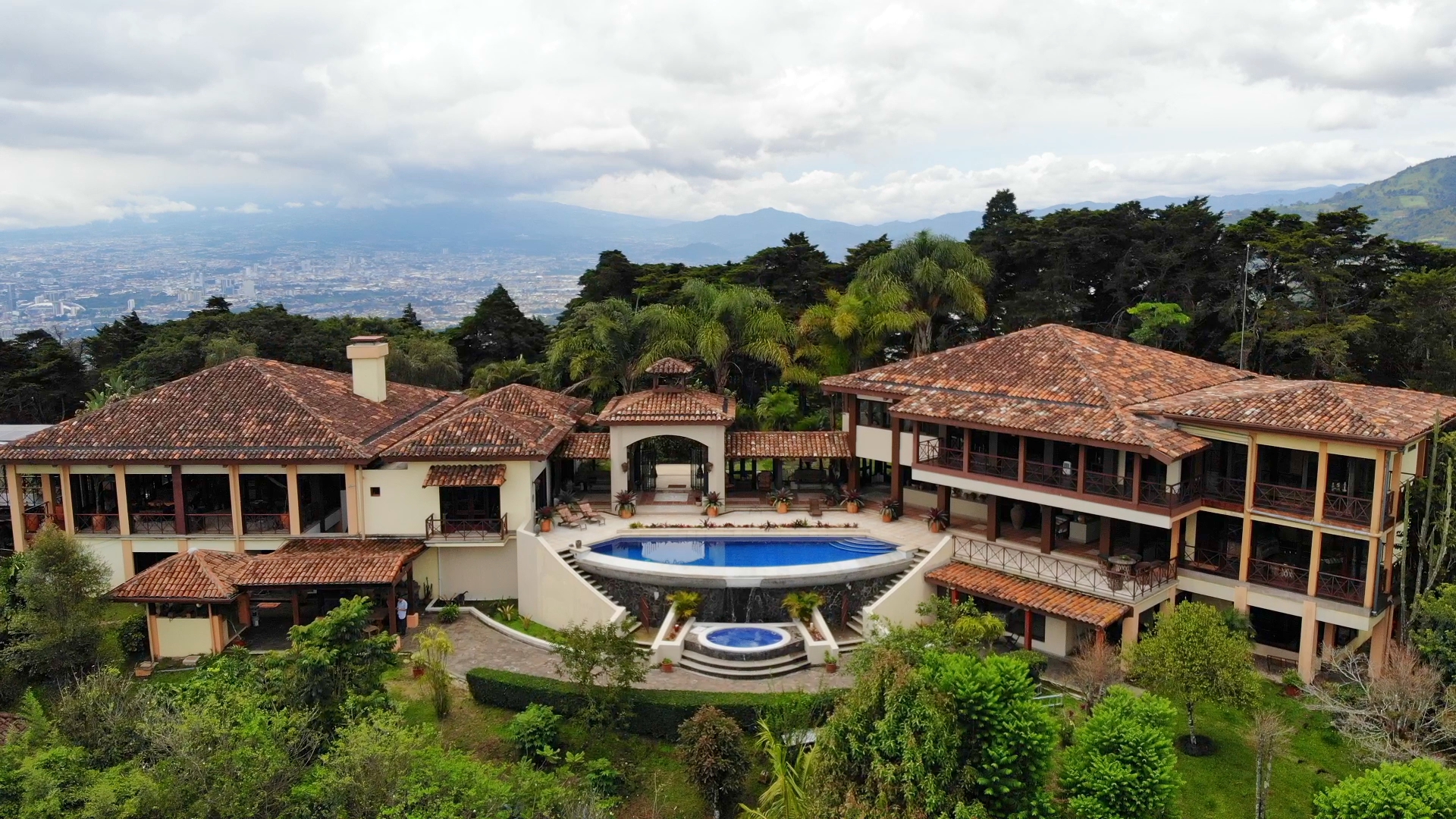 8 bed Single Family Homes For Sale in Escazu, San Jose - thumb 2