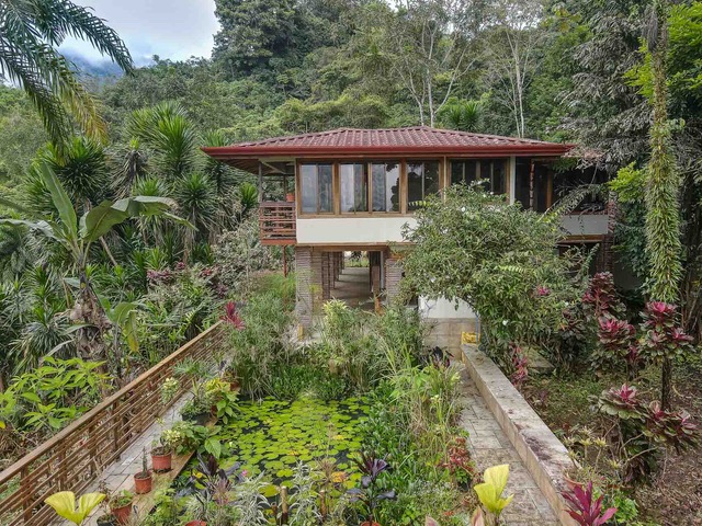 5 bed Single Family Homes For Sale in Tinamastes, San Jose - thumb 1