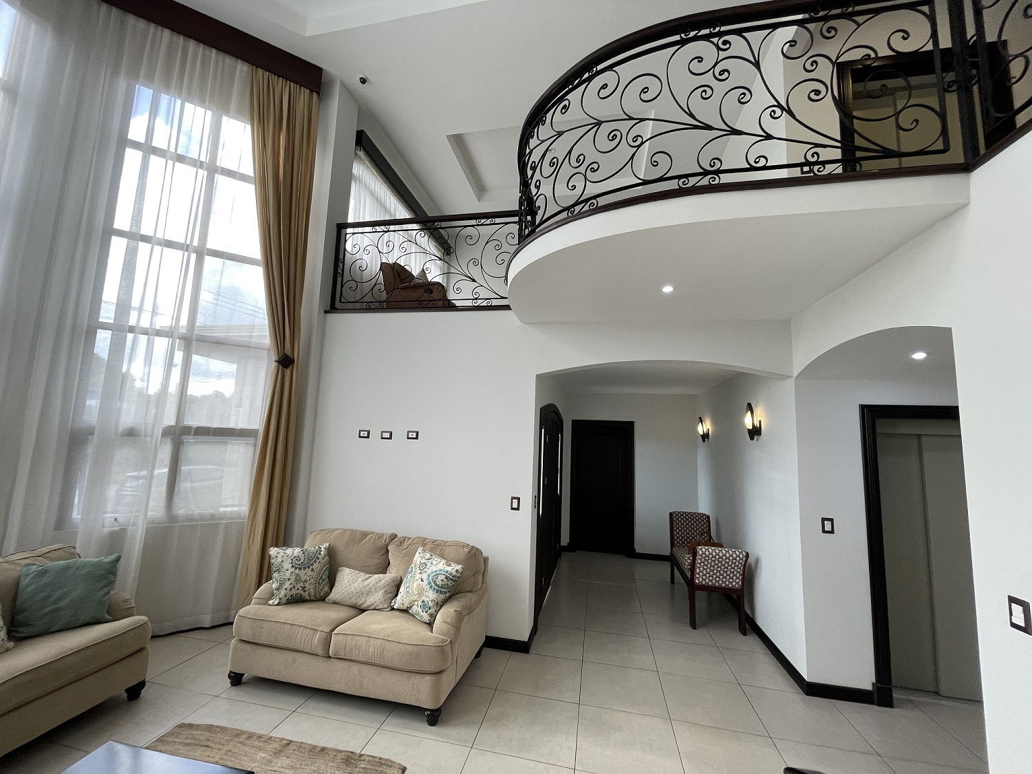 4 bed Single Family Homes For Sale in San Rafael, Heredia - thumb 8