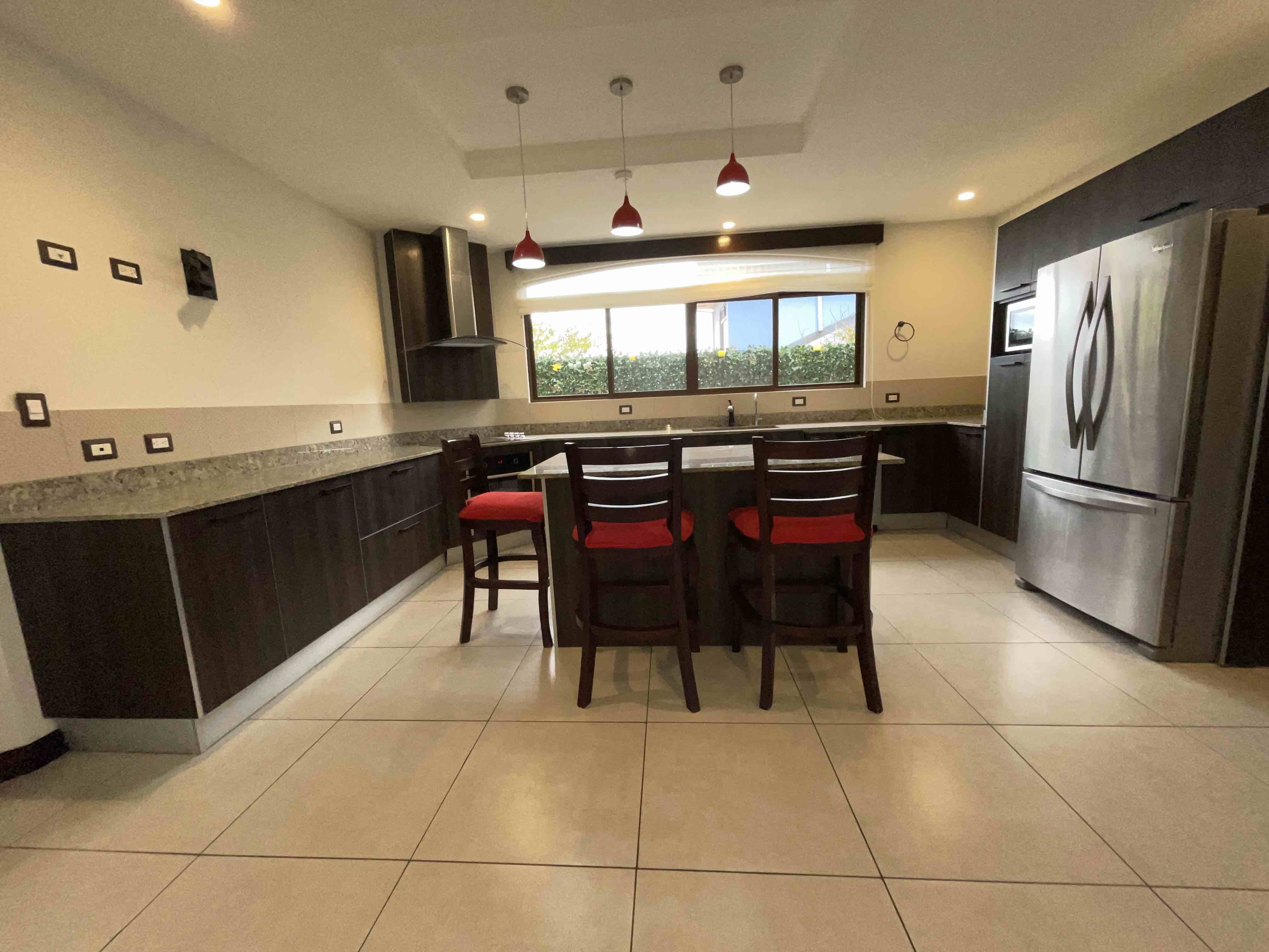 4 bed Single Family Homes For Sale in San Rafael, Heredia - thumb 6