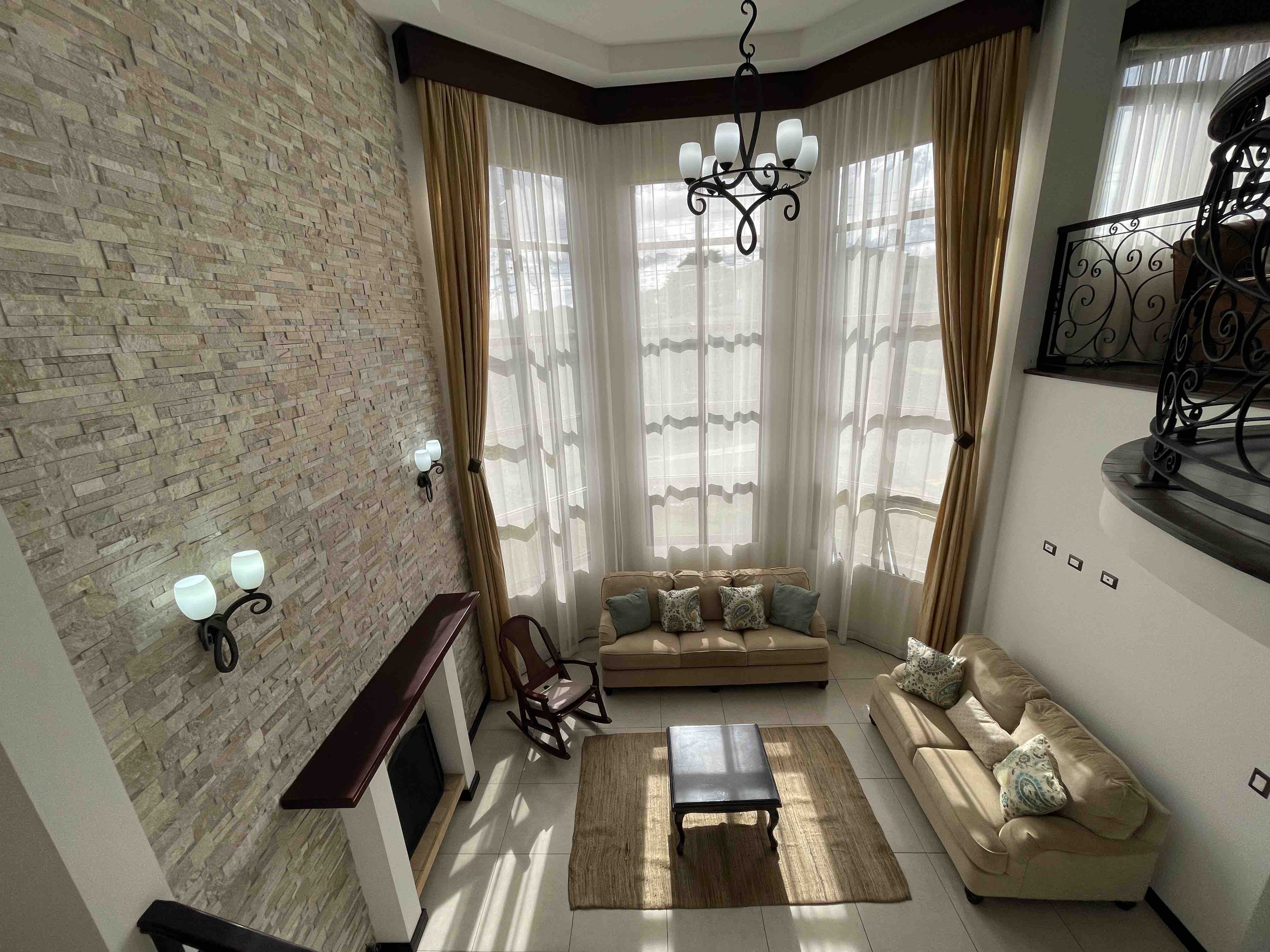 4 bed Single Family Homes For Sale in San Rafael, Heredia - thumb 4