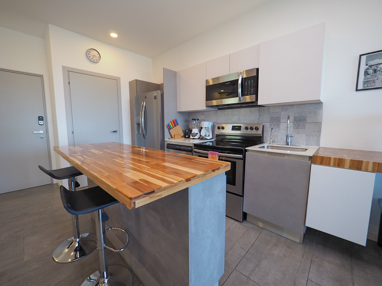 2 bed Condo For Sale in Jaco, Puntarenas - thumb 3