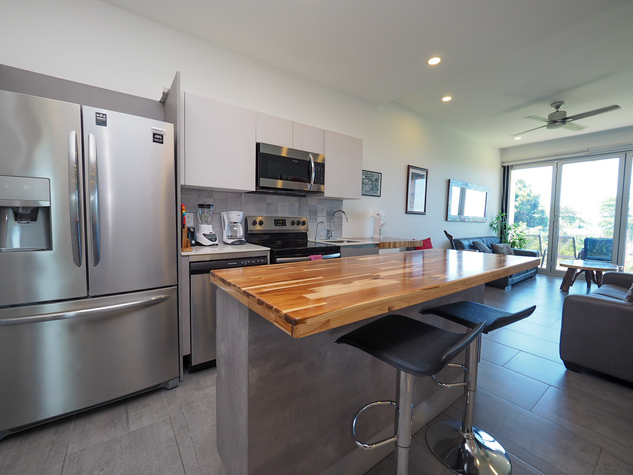 2 bed Condo For Sale in Jaco, Puntarenas - thumb 2