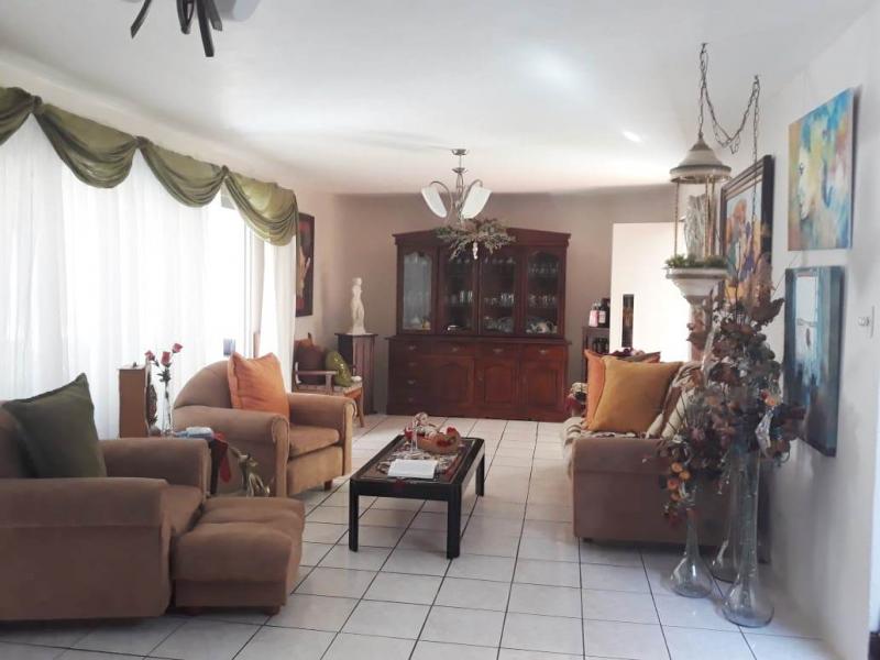 4 bed Single Family Homes For Sale in Moravia, San Jose - thumb 5