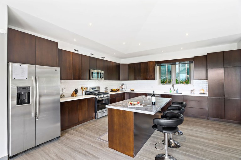 3 bed Single Family Homes For Sale in Playa Flamingo, Guanacaste - thumb 22