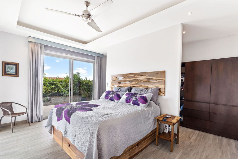 3 bed Single Family Homes For Sale in Playa Flamingo, Guanacaste - thumb 5