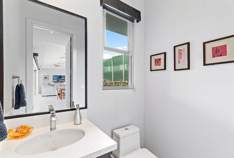 3 bed Single Family Homes For Sale in Playa Flamingo, Guanacaste - thumb 23