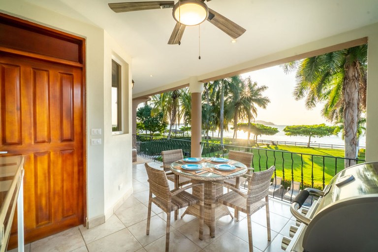 2 bed Condo For Sale in Playa Potrero, Guanacaste - thumb 16