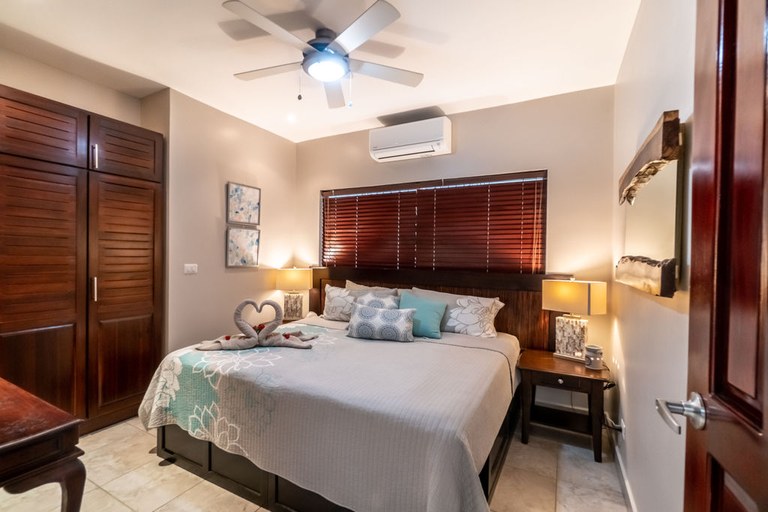 2 bed Condo For Sale in Playa Potrero, Guanacaste - thumb 11